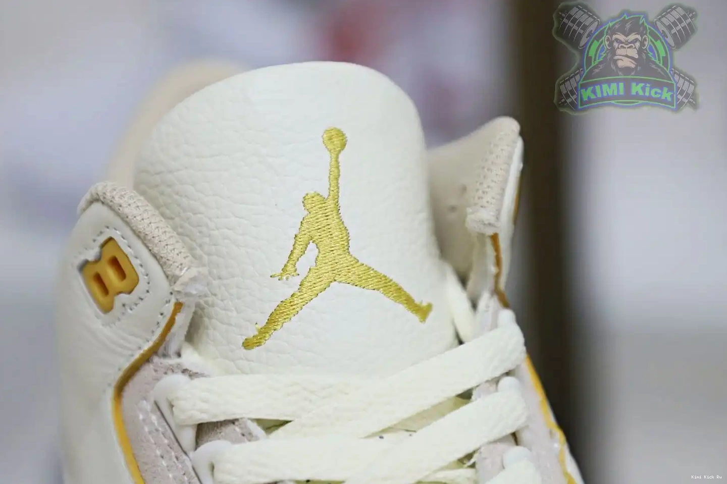 Jordan Air Jordan3 JBalvin x Kimikick 0415